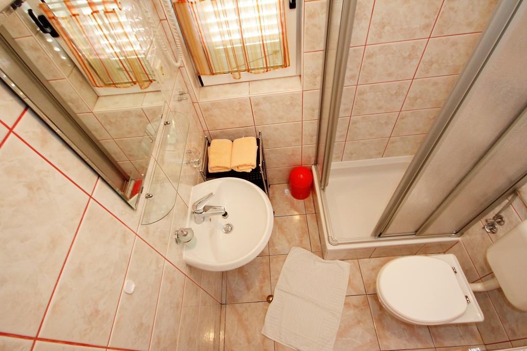 Apartment Vucic Makarska Cameră foto